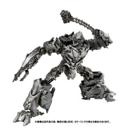 Transformers Premium Finish Studio Series Voyager SS-03 Megatron